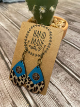 Load image into Gallery viewer, Western lonestar Earrings