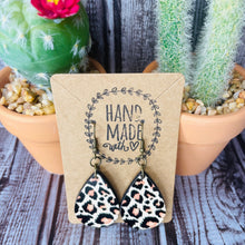 Load image into Gallery viewer, Western Faux Leopard print Tear drop Earrings