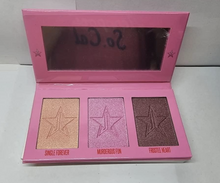 Load image into Gallery viewer, Jeffree Star Heartbreaker Highlighter Palette
