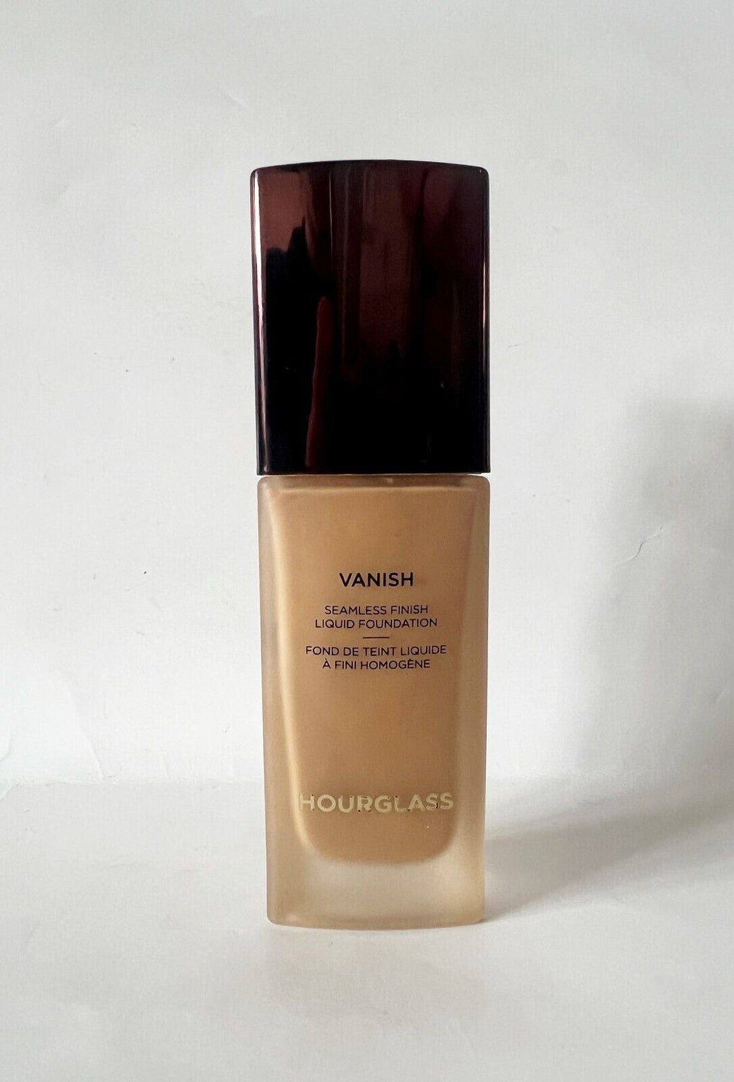 Hourglass Vanish Seamless Finish Liquid Foundation Warm Beige